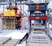 雙面加壓液壓磚機